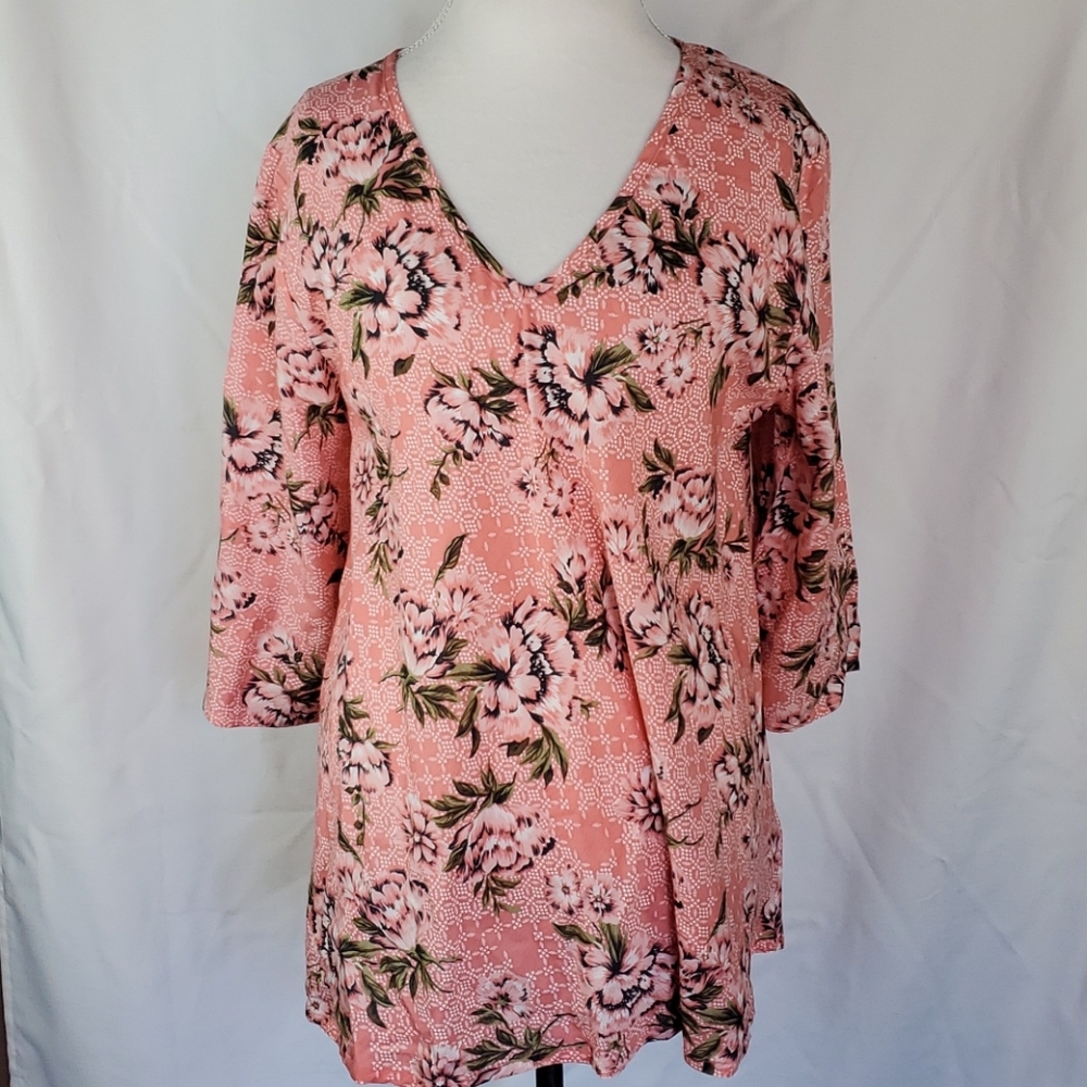Masai  Kata Top  Bias Regular Fit in Blush Floral in size Large